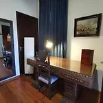 Santa Ana Suite & Rooms